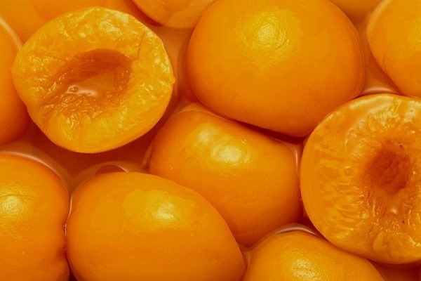 Персики консервированные из банки