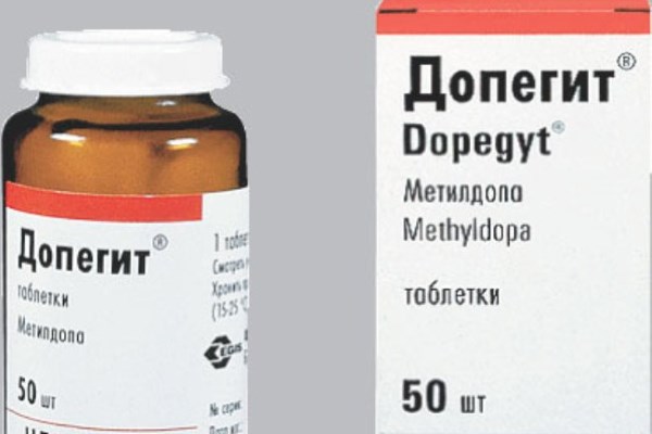 Упаковка таблеток Допегит