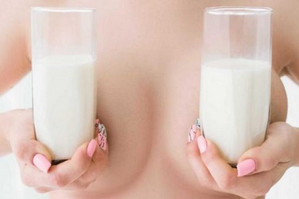 Прилив молока у кормящей женщины